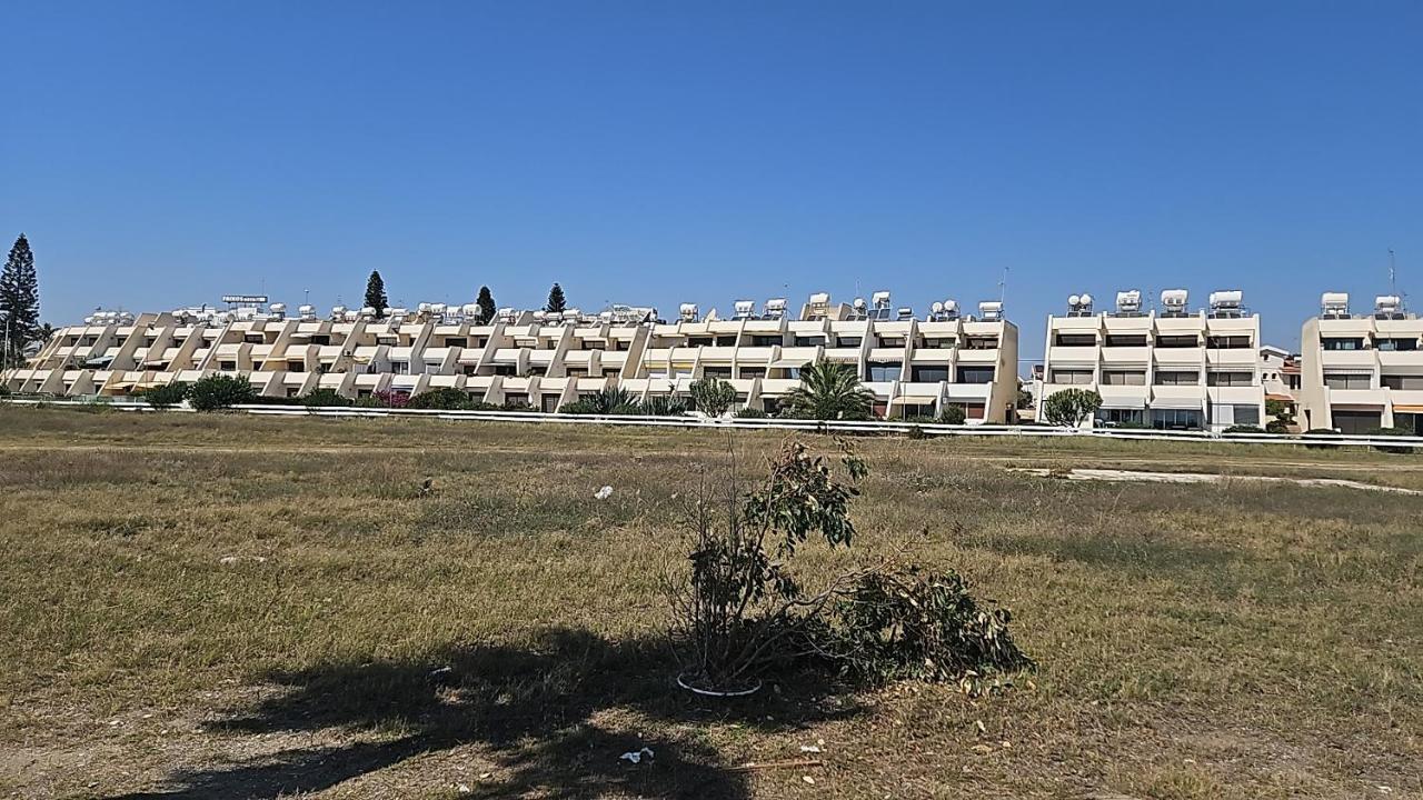 Julie'S Beach House فوروكليني المظهر الخارجي الصورة