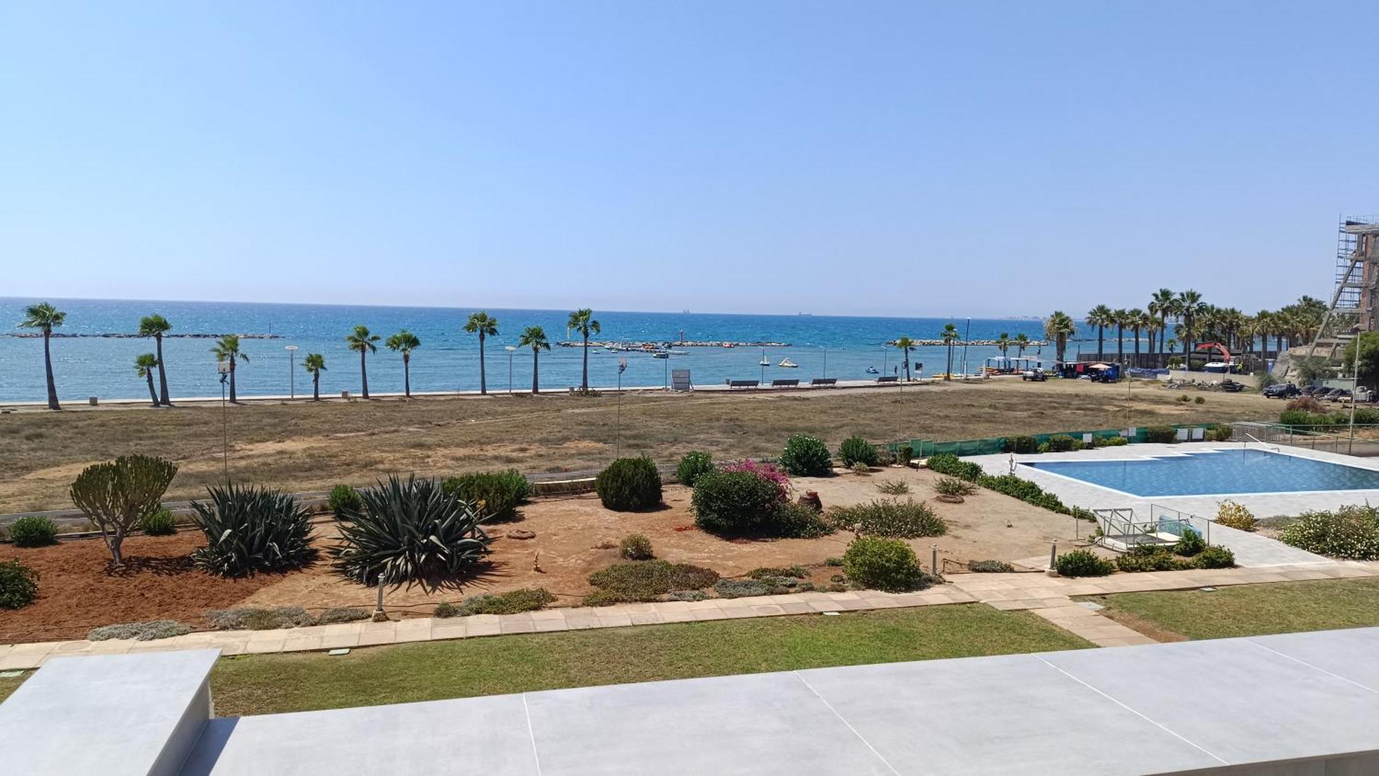 Julie'S Beach House فوروكليني المظهر الخارجي الصورة